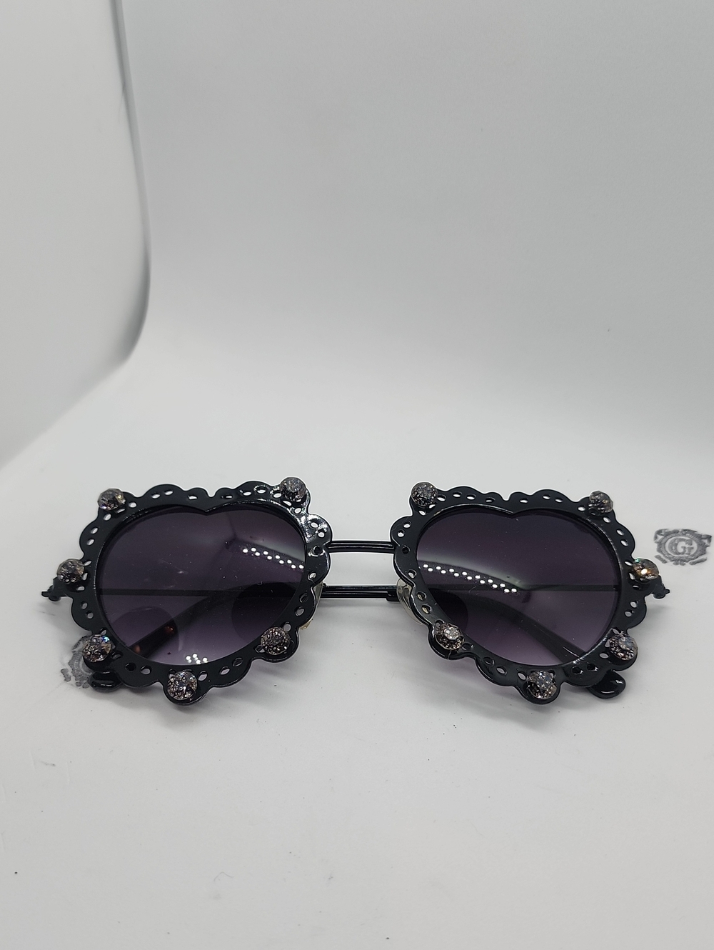 GASOLINE GLAMOUR LOVELACE RAPTURE HEART GLASSES πππ - Picture 4 of 8